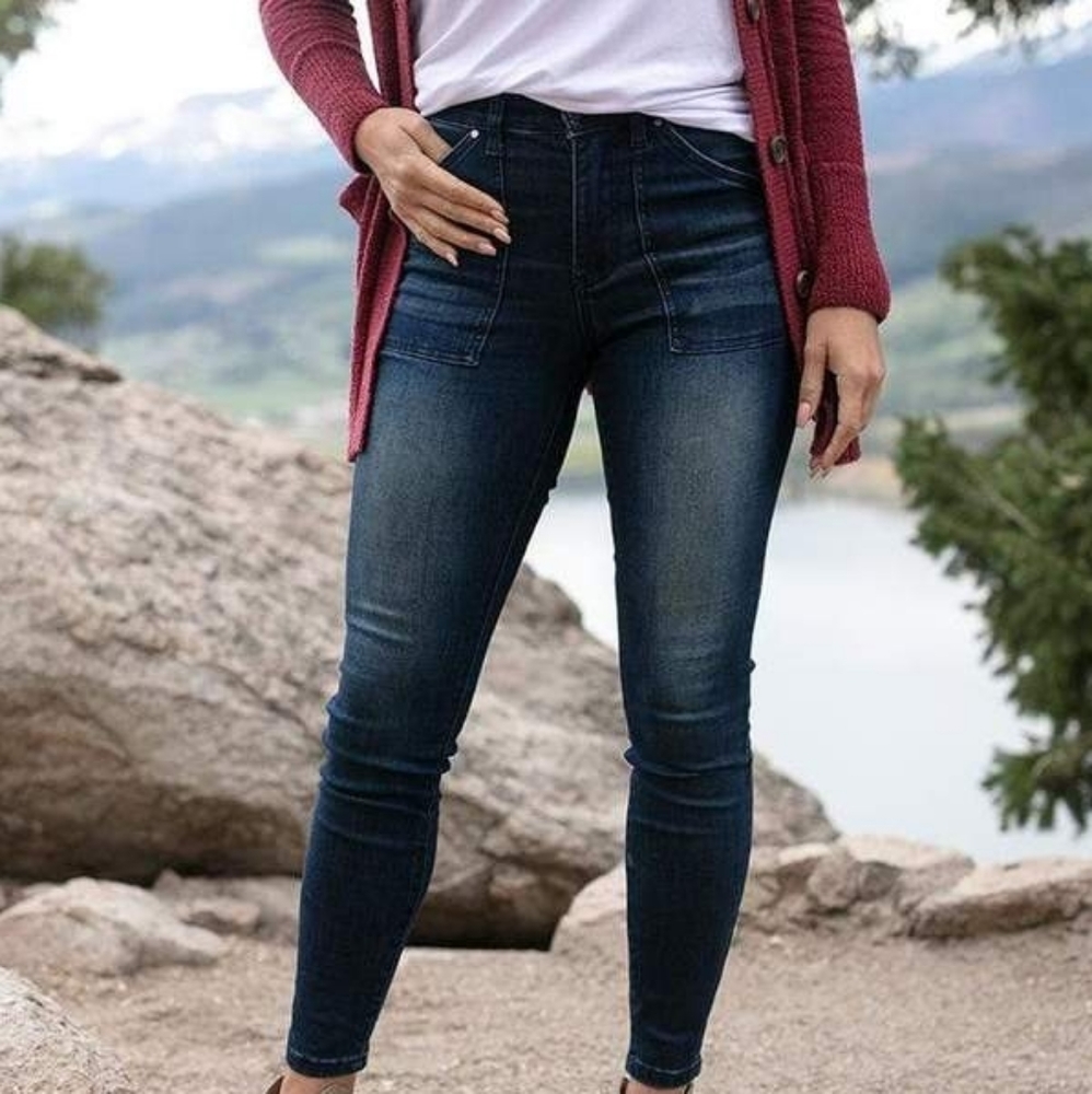 Waist Shaper patch pocket Jeggings Non-Distressed